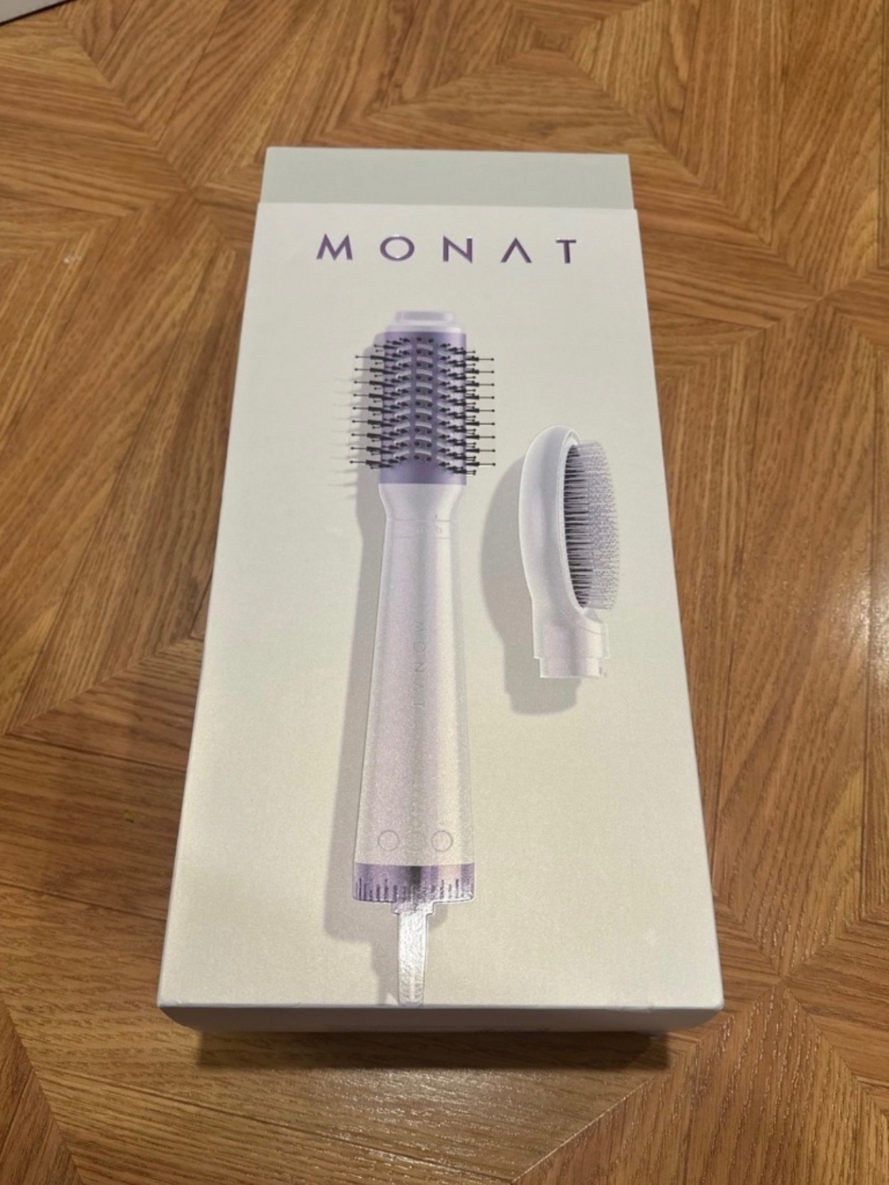 Monat Hot Air Brush